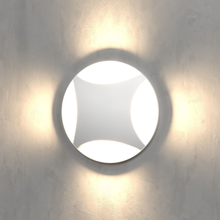 Светильники для стен и ступеней — Светильник для ступеней Elektrostandard MRL LED 1106 Белый купить в 