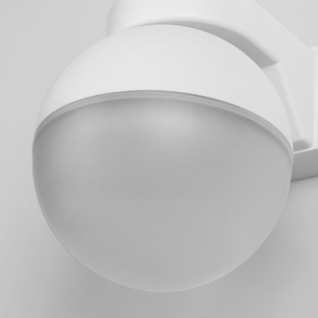 Настенные бра — Бра Elektrostandard MOON белый (MRL 1028) купить в 