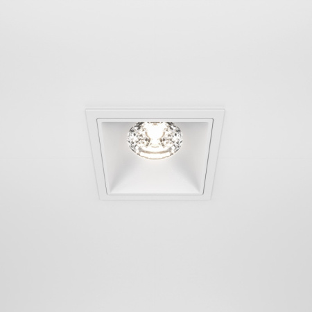 Встраиваемые точечные светильники — Встраиваемый светильник Maytoni Technical DL043-01-15W4K-D-SQ-W купить в 