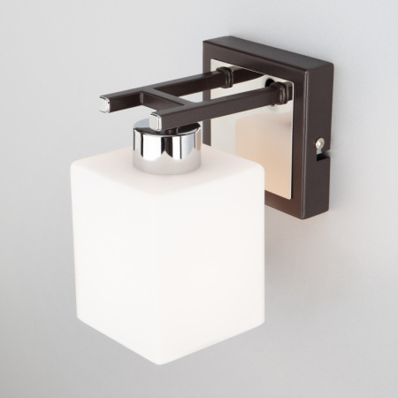 Настенные бра — Бра Eurosvet 70018/1 хром/венге купить в 