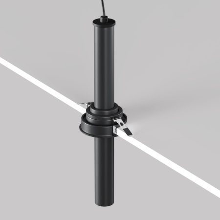 Встраиваемые точечные светильники — Встраиваемый светильник Maytoni Technical C140RS-L300-7W4K-B купить в 