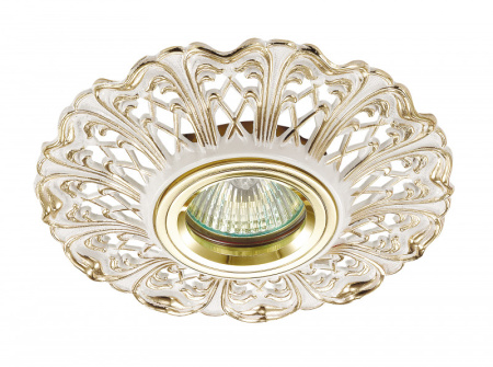 Встраиваемые точечные светильники — Встраиваемый светильник Novotech 370033 купить в 