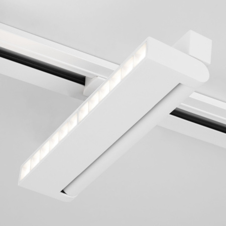 Трековые светильники — Светильник на шине Elektrostandard Garda Белый 20W 4200K (85018/01) однофазный купить в 