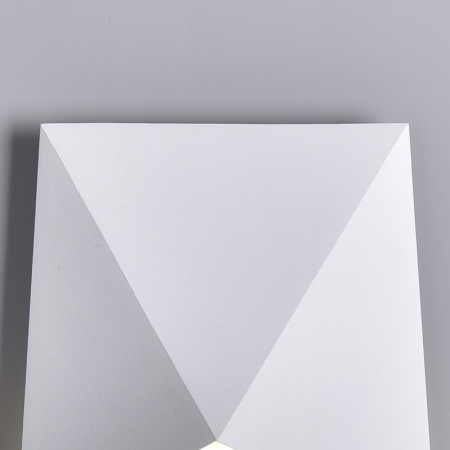 Уличные настенные светильники — Светильник настенный Mantra 6526 купить в 