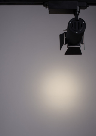 Трековые светильники — Светильник на шине ARTE Lamp A6720PL-1BK купить в  Трековые светильники — Светильник на шине ARTE Lamp A6720PL-1BK купить в