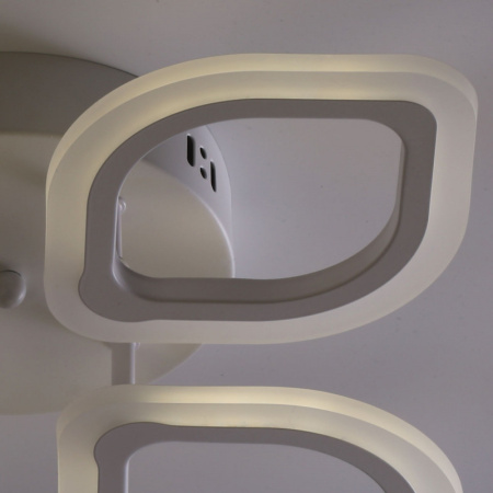 Люстры накладные — Накладная люстра DeMarkt 424013104 купить в 