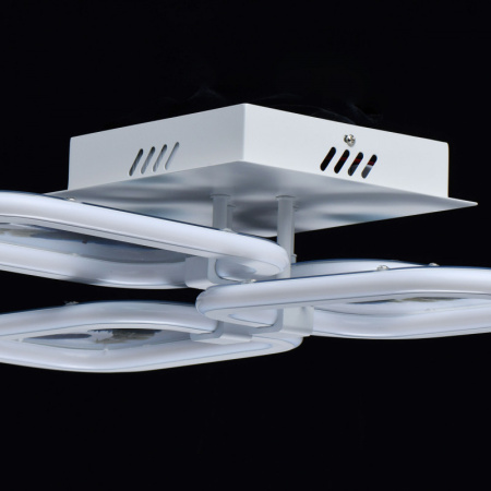 Люстры на штанге — Люстра на штанге DeMarkt 424010704 купить в 