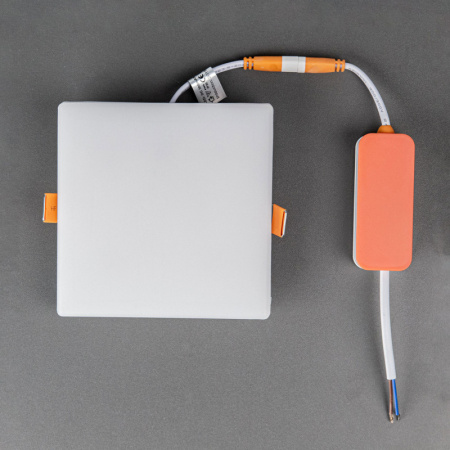 Встраиваемые точечные светильники — Встраиваемый светильник Citilux CLD52K18N купить в 