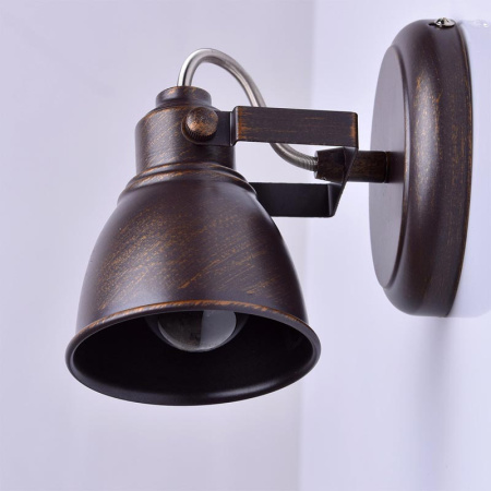 Споты — Спот DeMarkt 547020301 купить в  Споты — Спот DeMarkt 547020301 купить в