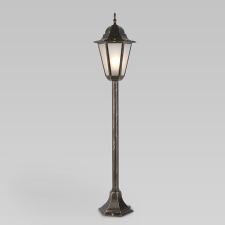 Высокие уличные фонари — Садово-парковый светильник Elektrostandard GL 1014F черное золото купить в 