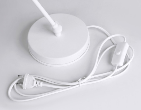 Настольные лампы — Настольная лампа Ambrella Light TR8152 купить в 