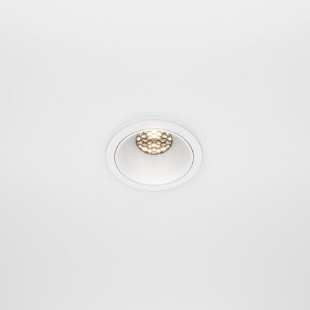 Встраиваемые точечные светильники — Встраиваемый светильник Maytoni Technical DL043-01-10W3K-D-RD-W купить в 