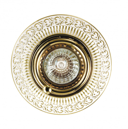 Встраиваемые точечные светильники — Встраиваемый светильник Novotech 370016 купить в 