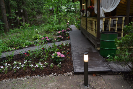 Низкие уличные фонари — Садово-парковый светильник LD-Lighting LD-B855 купить в 