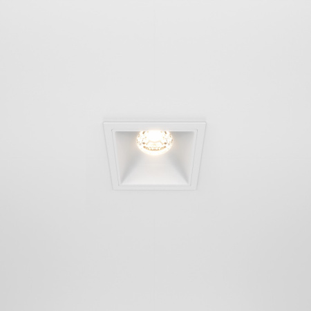 Встраиваемые точечные светильники — Встраиваемый светильник Maytoni Technical DL043-01-10W3K-SQ-W купить в 