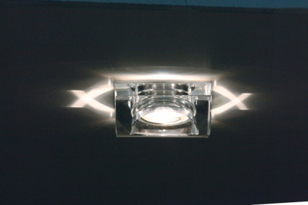 Встраиваемые точечные светильники — Встраиваемый светильник Donolux DL134CH/White купить в 