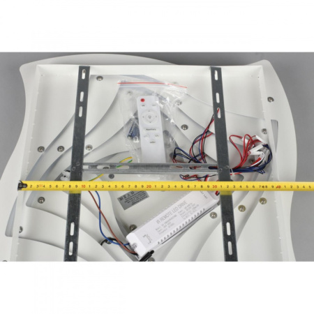 Накладные светильники — Накладной светильник Omnilux OML-07807-248 купить в 