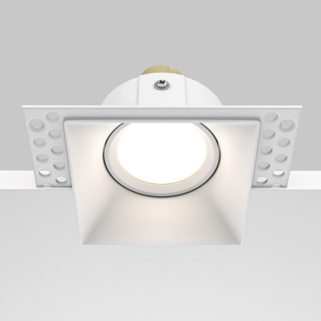 Встраиваемые точечные светильники — Встраиваемый светильник Maytoni Technical DL042-01-SQ-W купить в 