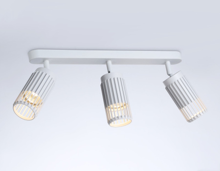 Споты — Спот Ambrella Light TN51688 купить в  Споты — Спот Ambrella Light TN51688 купить в