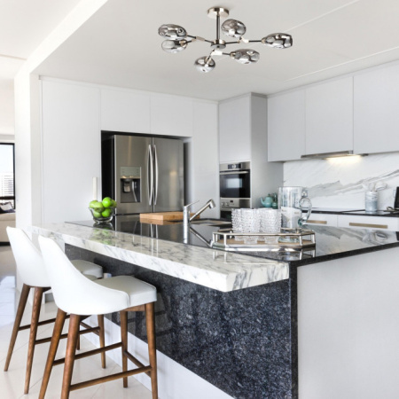 Люстры на штанге — Люстра на штанге DeMarkt 605016406 купить в 