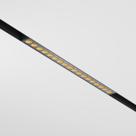 Трековые светильники — Светильник на шине Maytoni Technical TR031-2-18W3K-B купить в 