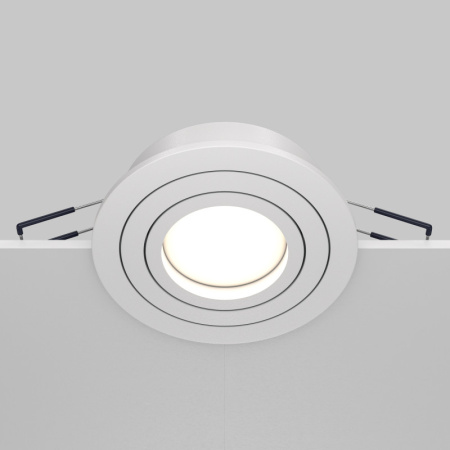 Встраиваемые точечные светильники — Встраиваемый светильник Maytoni Technical DL023-2-01W купить в 