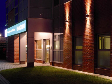 Свет для улицы — Светильник фасадный двухсторонний Kanlux ZEW EL-235J-B 22440 купить в 