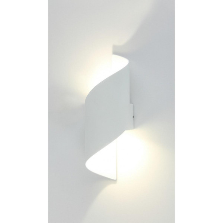 Настенные бра — Настенный светильник IMEX IL.0014.0006 WH купить в 