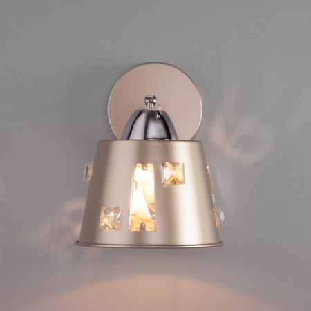 Настенные бра — Бра Eurosvet 70105/1 шампань купить в 