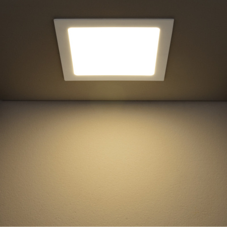 Встраиваемые точечные светильники — Встраиваемый светильник Elektrostandard DLS003 18W 4200K купить в 