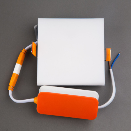 Встраиваемые точечные светильники — Встраиваемый светильник Citilux CLD52K10N купить в 