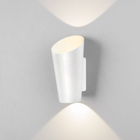 Уличные настенные светильники — Светильник настенный Elektrostandard 1539 TECHNO LED Tronc Белый купить в 