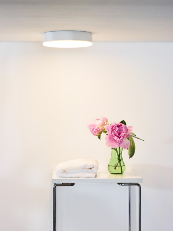 Влагозащищенные точечные светильники — Влагозащищенный светильник LUCIDE 28112/30/31 купить в 