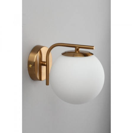 Настенные бра — Бра Omnilux OML-66621-01 купить в 