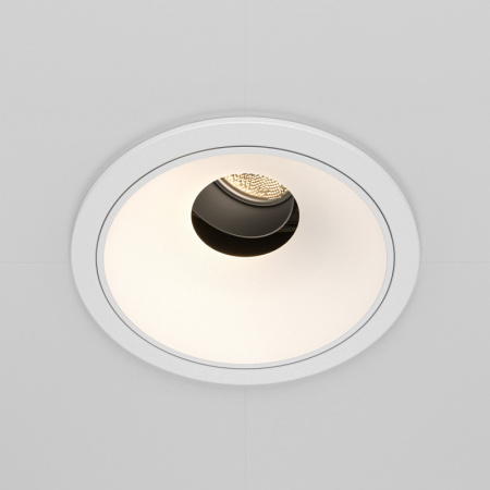 Встраиваемые точечные светильники — Встраиваемый светильник Maytoni Technical DL057-10W4K-W купить в 