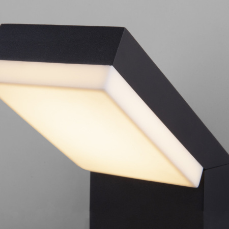 Уличные настенные светильники — Светильник настенный Elektrostandard 1541 TECHNO LED с датчиком движения Чёрный купить в 