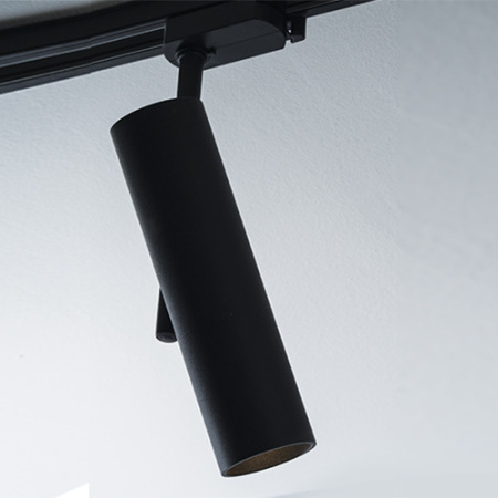 Трековые светильники — Светильник на шине ITALLINE M03-092 BLACK купить в 