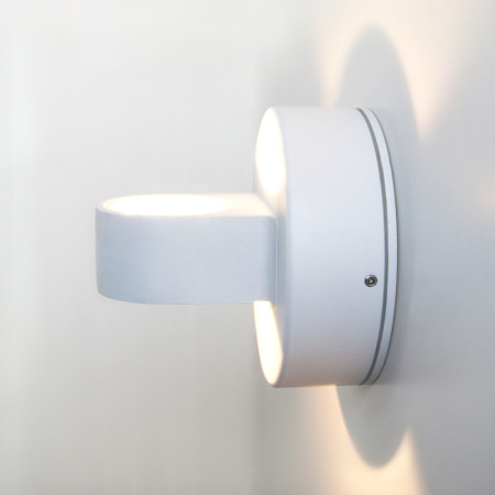 Уличные настенные светильники — Светильник настенный Elektrostandard 1523 TECHNO LED Glow белый купить в 