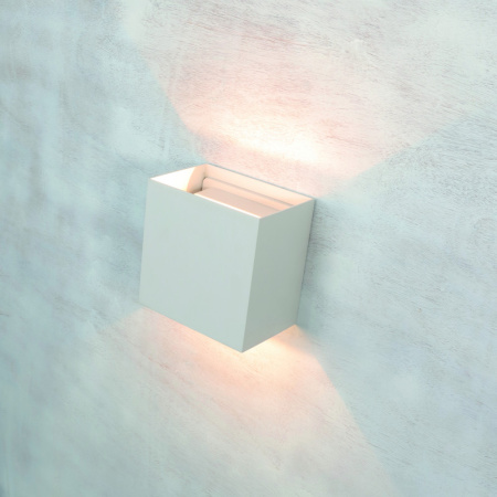 Уличные настенные светильники — Светильник настенный Mantra 7652 купить в 