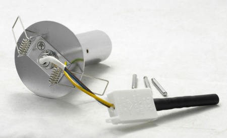 Встраиваемые точечные светильники — Встраиваемый светильник Lussole LSP-9551 купить в 