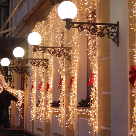 Светодиодные занавесы — Светодиодный занавес Eurosvet 200-101 теплый белый с эффектом мерцания 2*3м IP65 купить в 