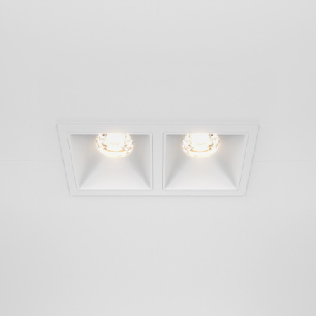 Встраиваемые точечные светильники — Встраиваемый светильник Maytoni Technical DL043-02-10W3K-D-SQ-W купить в 