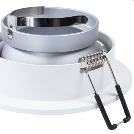 Встраиваемые точечные светильники — Встраиваемый светильник ARTE Lamp A2161PL-1WH купить в 