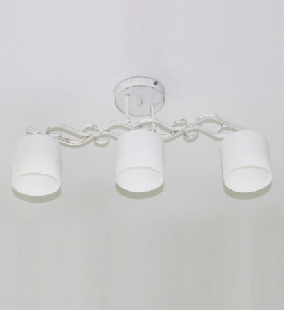 Потолочные люстры — 02299/3 белый с патиной золото купить в 