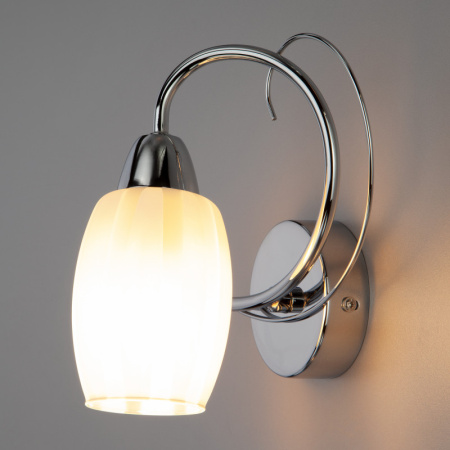 Настенные бра — Бра Eurosvet 70040/1 хром купить в  Настенные бра — Бра Eurosvet 70040/1 хром купить в