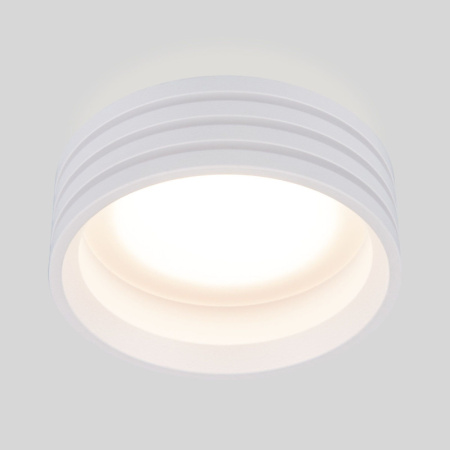 Встраиваемые точечные светильники — Встраиваемый светильник Elektrostandard 7014 MR16 белый купить в 