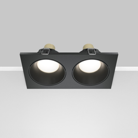 Влагозащищенные точечные светильники — Влагозащищенный светильник Maytoni Technical DL033-2-02B купить в 