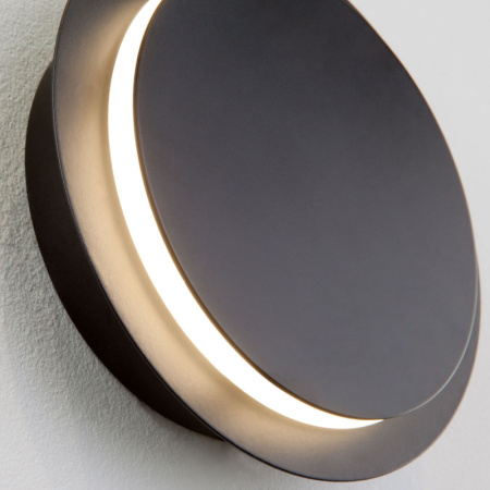 Настенные бра — Бра Elektrostandard 40135/1 черный купить в 