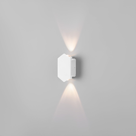 Настенные бра — Бра Elektrostandard Mini Light белый (35152/D) купить в 