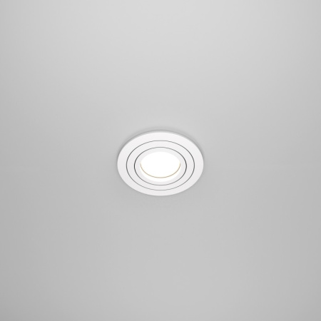 Встраиваемые точечные светильники — Встраиваемый светильник Maytoni Technical DL023-2-01W купить в 